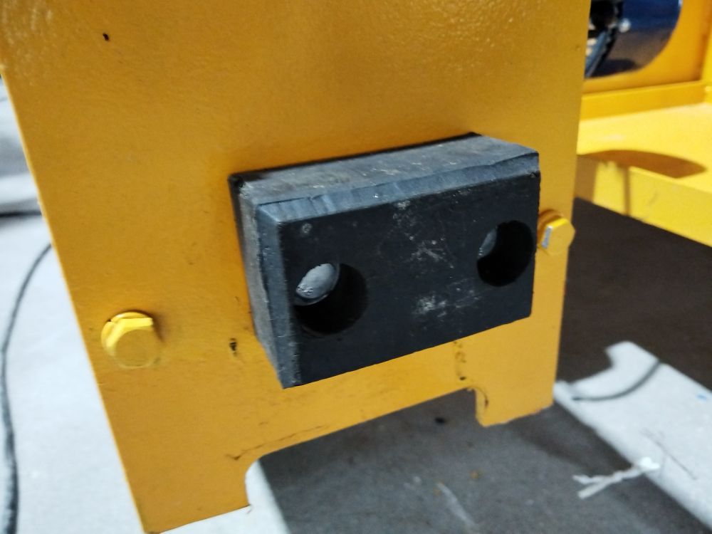 起重機(jī)緩沖器、橡膠防撞膠、聚氨酯緩沖器