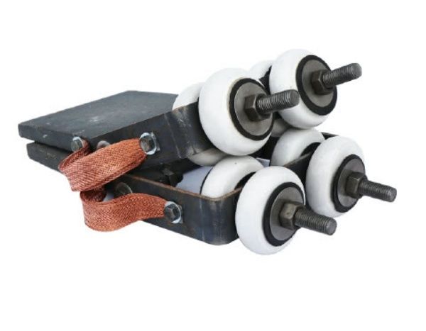 角鐵滑觸線受電器、導(dǎo)電滑塊、饋電裝置