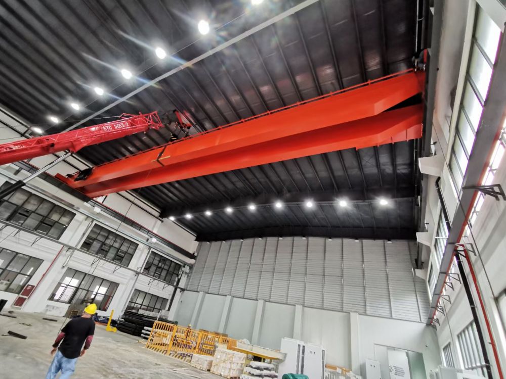 浙江寧波LH型電動葫蘆單鉤、LH型葫蘆雙鉤橋式起重機(jī)