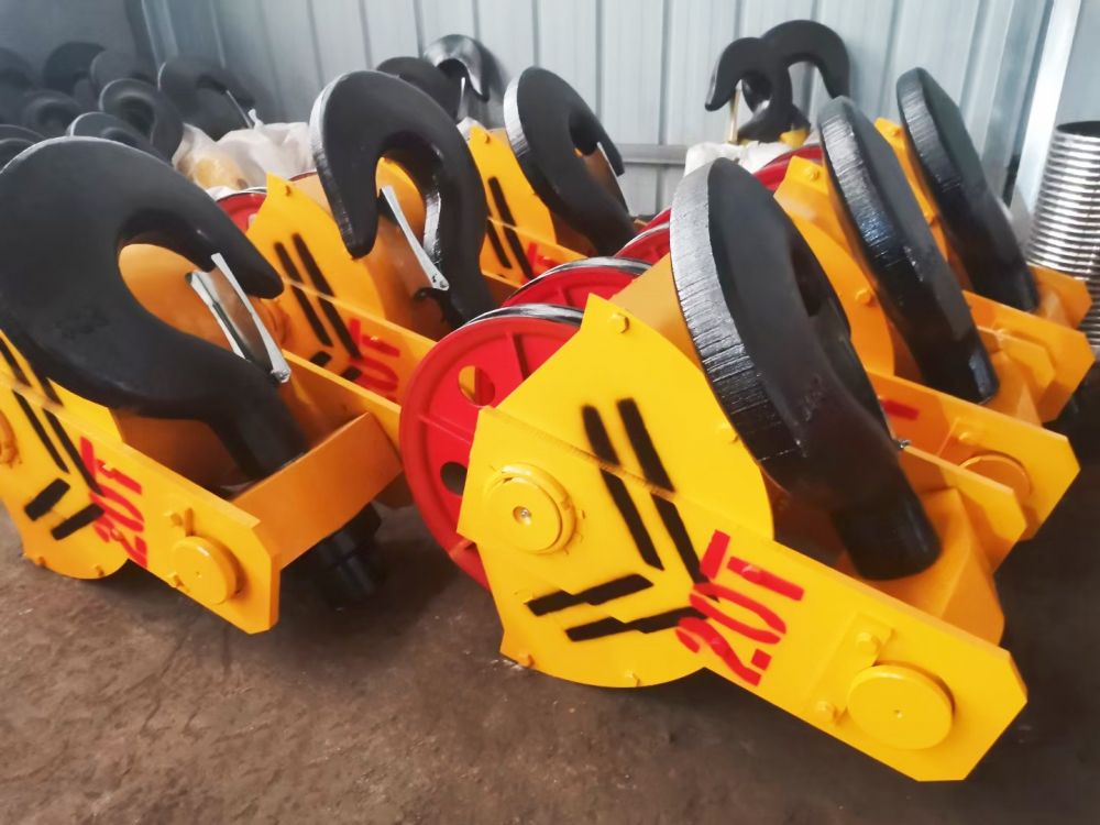 起重吊鉤、天車吊鉤、吊機(jī)吊鉤、航車大鉤廠家制造、安裝維修