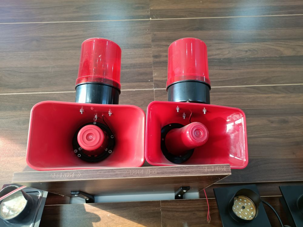 起重電氣廠家品牌、起重機(jī)運(yùn)行警報(bào)器、喊話器喇叭批發(fā)安裝更換及價(jià)格