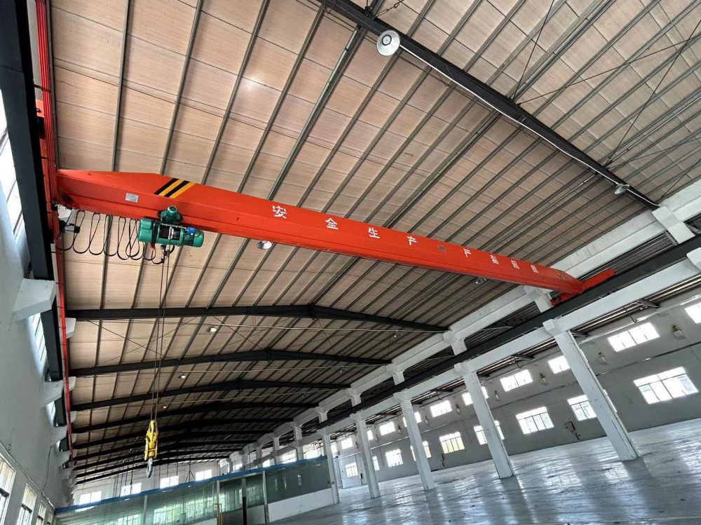 河南起重機(jī)廠家品牌、LDA型電動(dòng)單梁起重機(jī)型號(hào)規(guī)格、價(jià)格