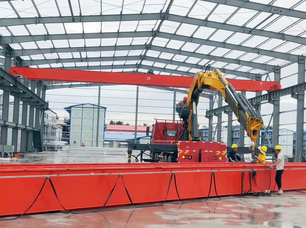 湖州天車、吊機(jī)廠家銷售、雙梁橋式起重機(jī)的型號(hào)有哪些？