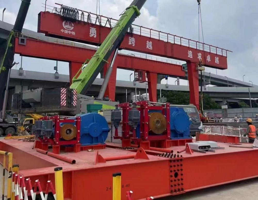 地鐵專用出渣機(jī)制造、出渣機(jī)租賃、回收、拆卸廠家服務(wù)