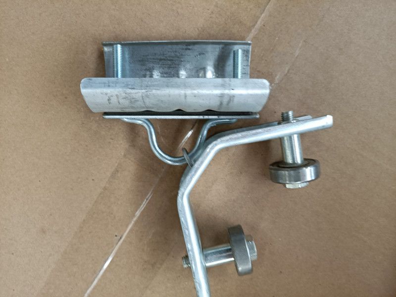 角鐵角鋼吊線拖纜滑線小車、電纜滑輪小車