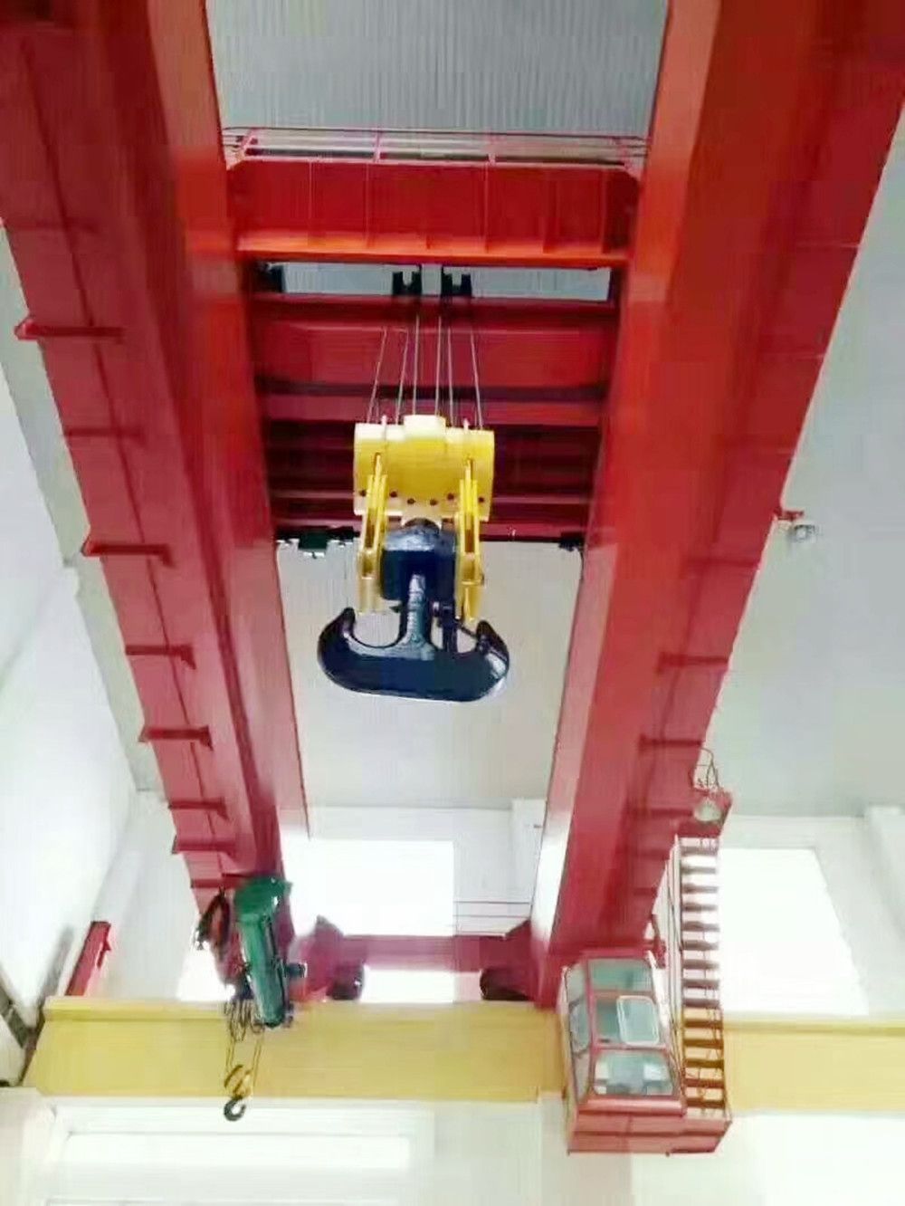 河南起重機(jī)、濟(jì)源QD型雙梁吊鉤橋式起重機(jī)廠家銷售、安裝維修