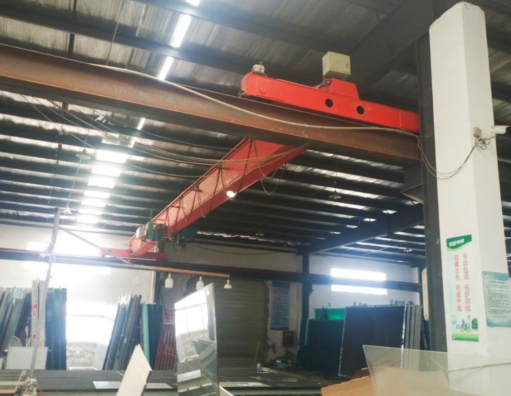 山東歐式新型起重機(jī)、LDX型電動(dòng)單梁起重機(jī)、天車、吊機(jī)