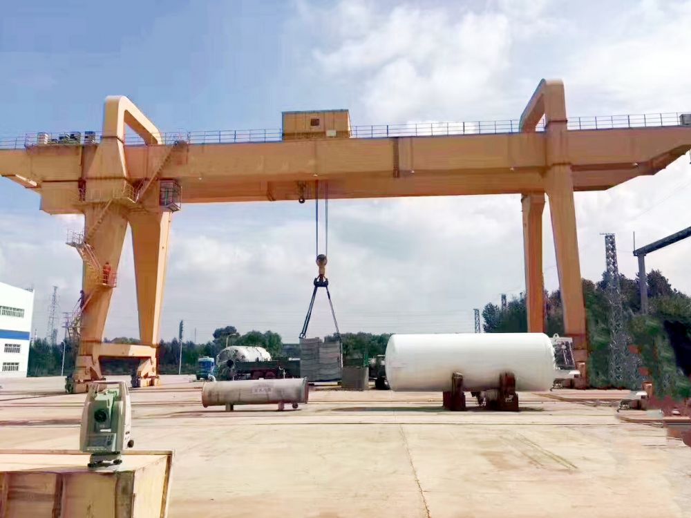 保定龍門吊、電動雙梁門式起重機廠家銷售、安裝維修