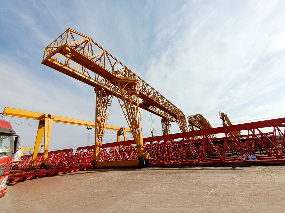 江門龍門吊、提梁機、架橋機、地鐵出渣機、路橋門機租賃出租安裝維修
