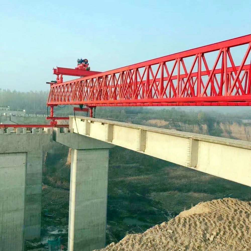 出租架橋機(jī)、架橋龍門吊、提梁機(jī)、單雙梁門式起重機(jī)租賃出租安裝維修