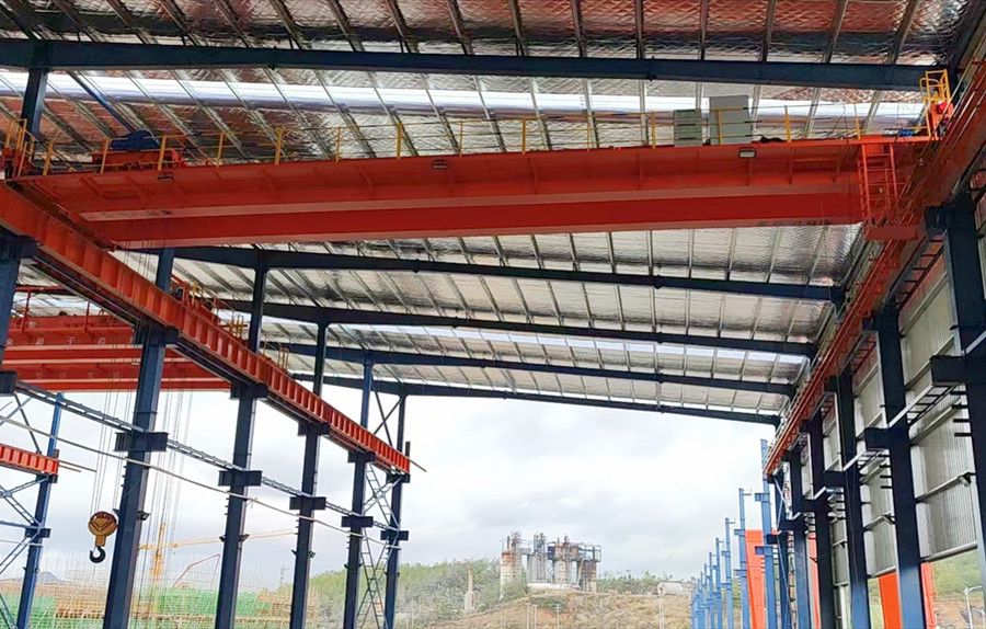 包頭QD型電動吊鉤橋式起重機廠家銷售、安裝維修