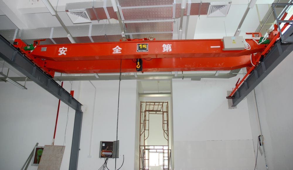 橋式起重機(jī)、LH型環(huán)鏈葫蘆雙梁起重機(jī)