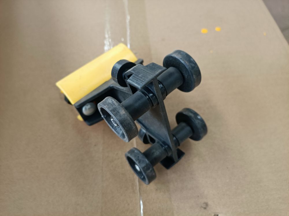 C型鋼電纜拖纜小車、扁電纜塑料滑輪、拖纜塑料滑輪