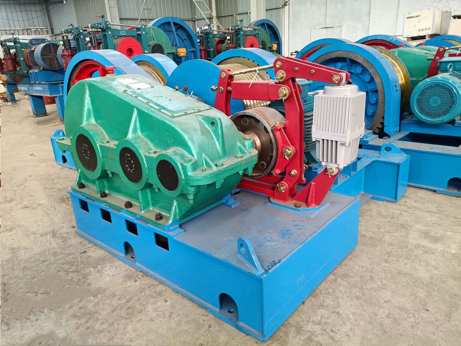 河南卷揚(yáng)機(jī)、快速、慢速、電控卷揚(yáng)機(jī)廠家銷售