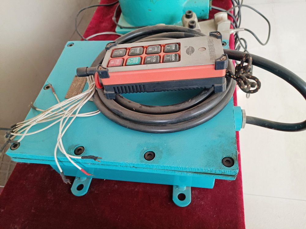 防爆遙控器、工業(yè)防爆遙控器、防爆遙控器安裝加裝、修理維修服務(wù)