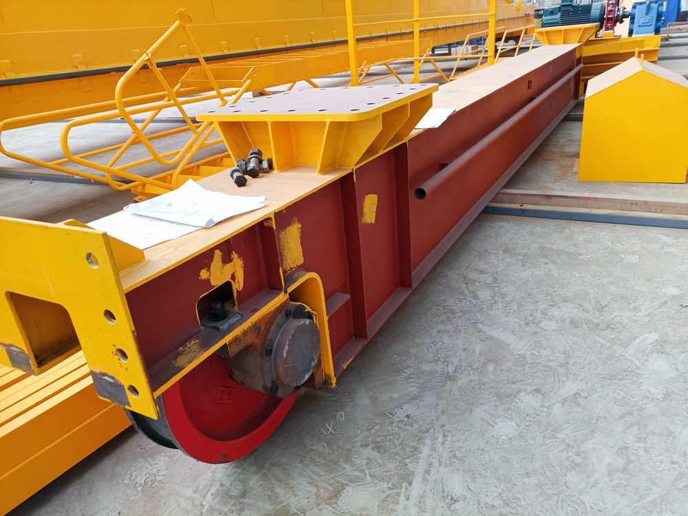 遼寧起重配件、起重機(jī)大車運(yùn)行機(jī)構(gòu)、龍門吊地梁廠家配套