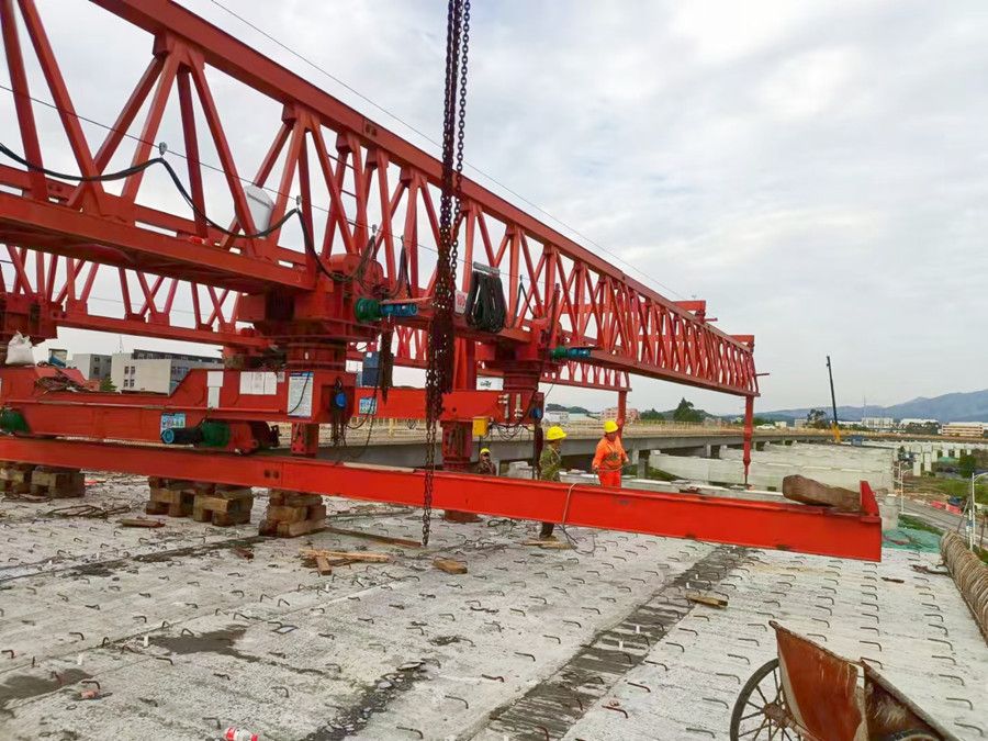 蘭州架橋機(jī)、蘭州路橋起重設(shè)備供貨安裝、租賃回收