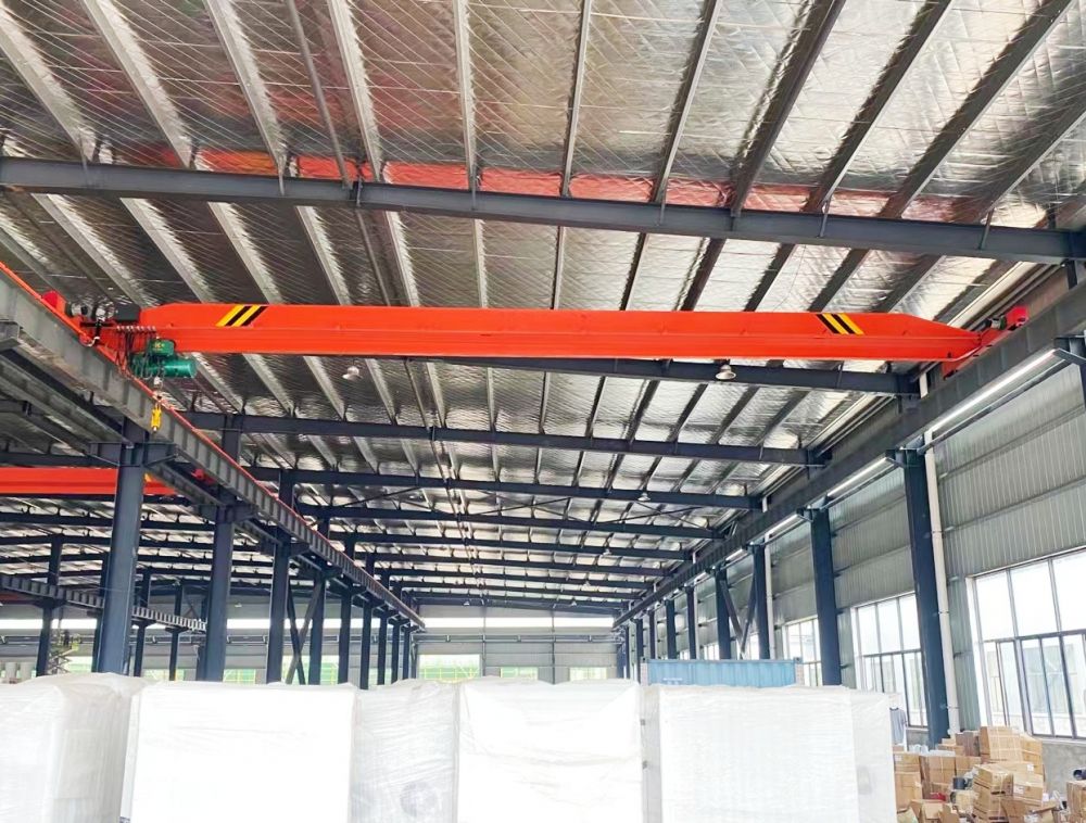 LDA型電動單梁起重機、起重機生產制造安裝維修、豫正起重機