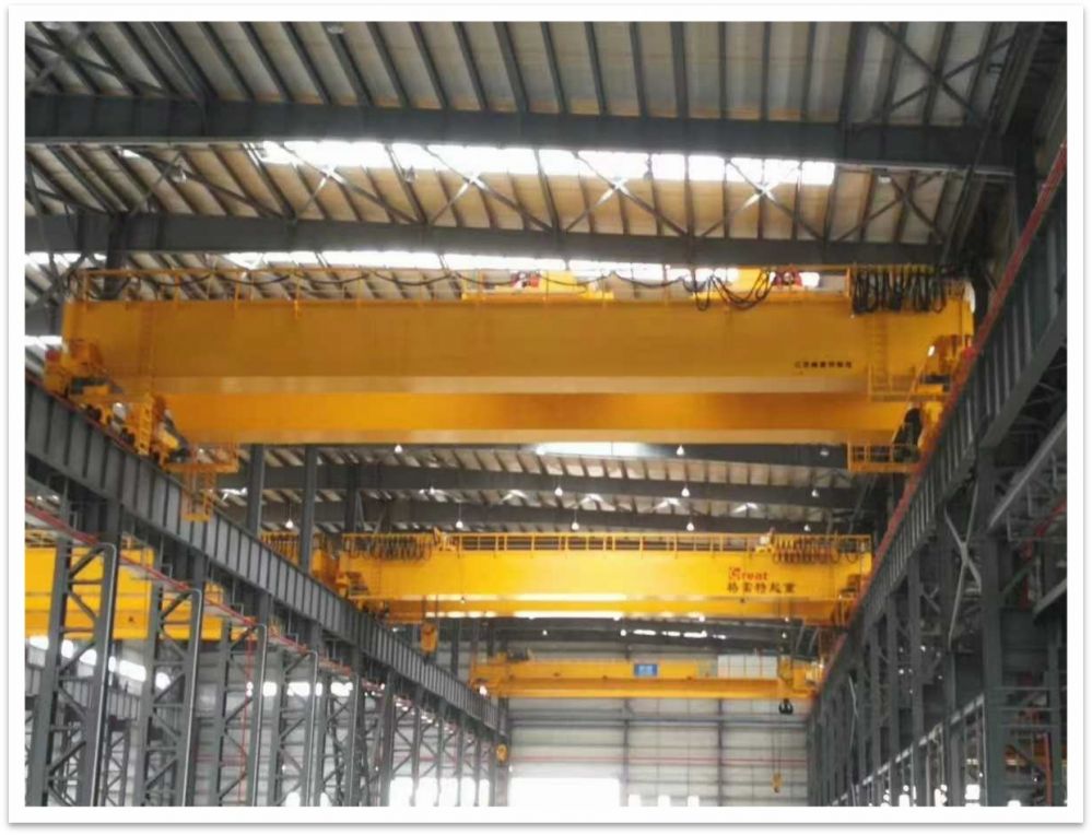 福建三峽國(guó)際風(fēng)電產(chǎn)業(yè)園QE300t+300t 歐式雙梁橋式起重機(jī)
