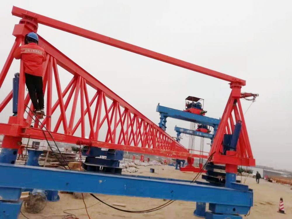 架橋機(jī)型號(hào)、參數(shù)、價(jià)格、架橋機(jī)廠(chǎng)家制造、安裝維修、搬遷移裝、租賃