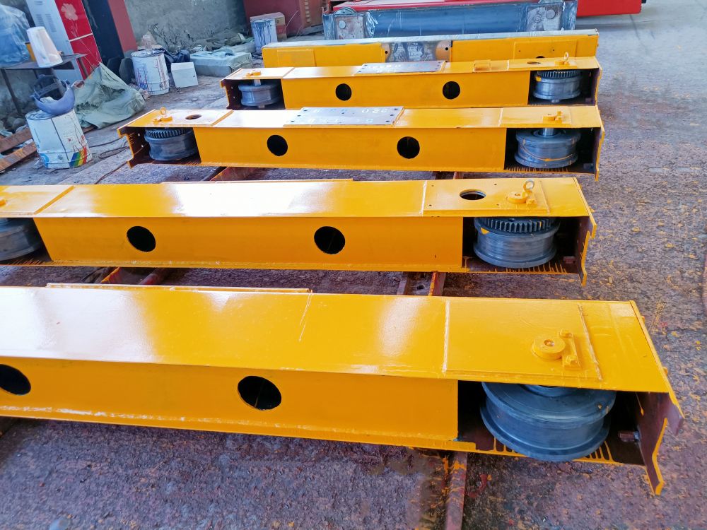 河北張家口起重車輪組、LDA型起重機(jī)運行端梁廠家批發(fā)