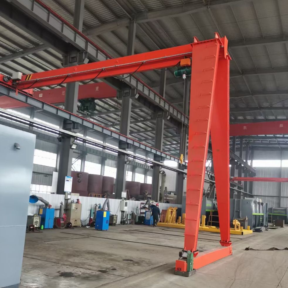 單梁龍門(mén)吊、BMH型半腿門(mén)式起重機(jī)