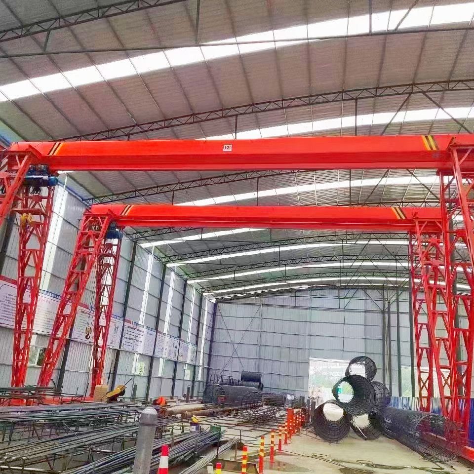 行吊與龍門吊的區(qū)別及兩者的優(yōu)缺點(diǎn)