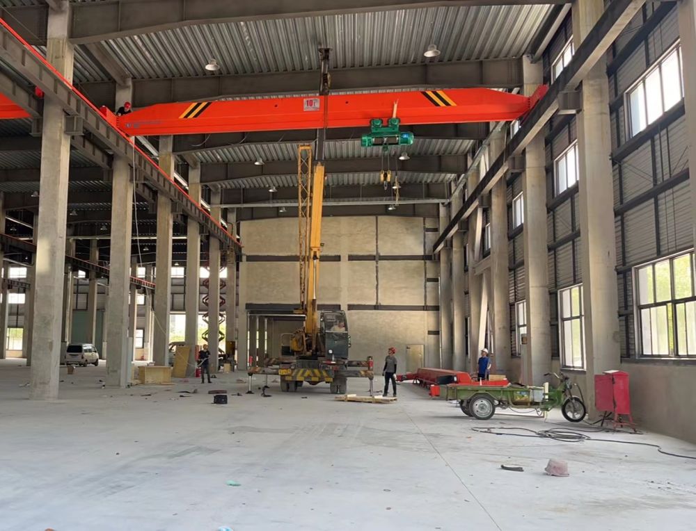 河南新鄉(xiāng)天車廠家、LDA型電動單梁起重機(jī)、行車