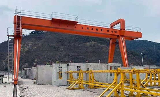 影響門式起重機(jī)穩(wěn)定性的因素有哪些？