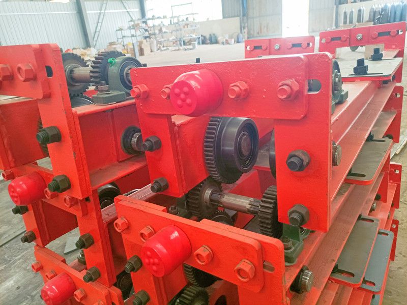 河南歐式懸掛起重機端梁、懸掛起重機梁頭廠家批發(fā)