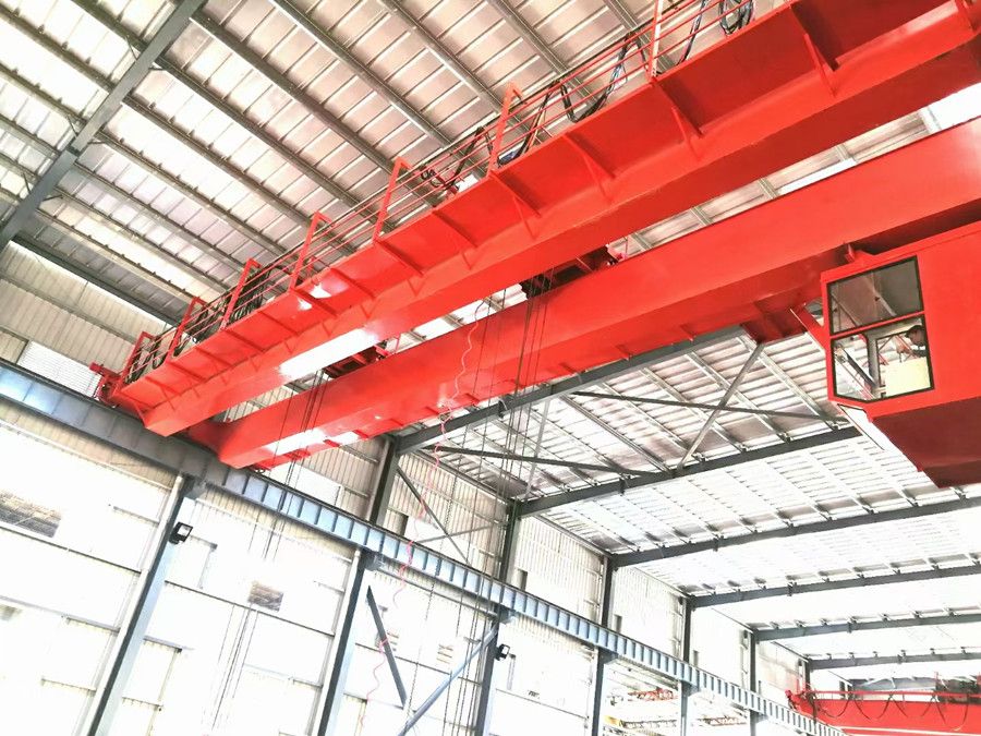 大連起重機、天車、吊機廠家銷售、QD型雙梁吊鉤橋式起重機