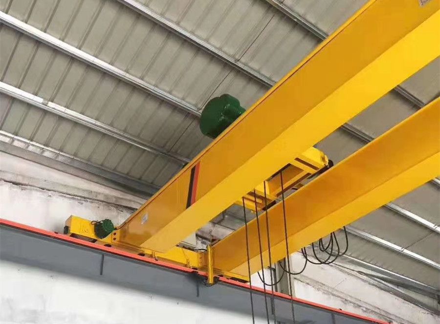 商丘雙梁起重機(jī)-LH型電動葫蘆雙梁橋式起重機(jī)