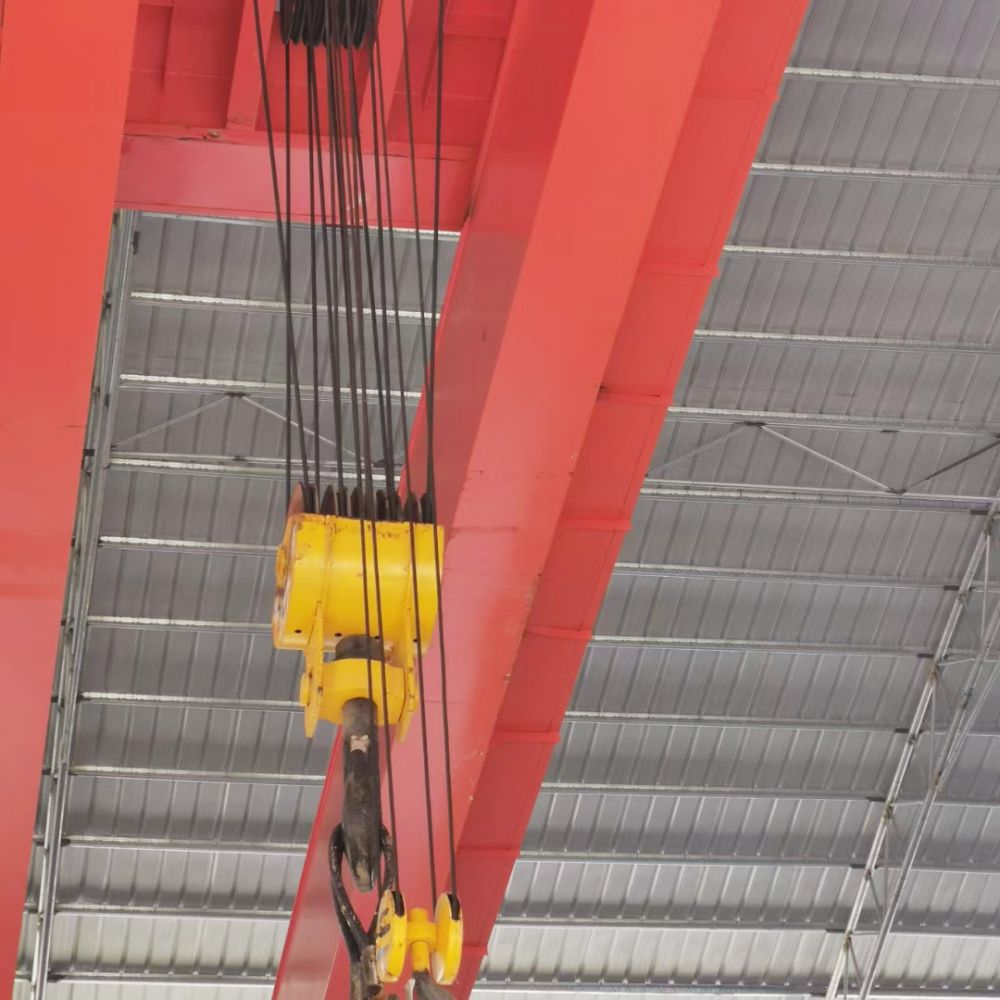 山東起重吊鉤吊具廠家批發(fā)零售、安裝維修