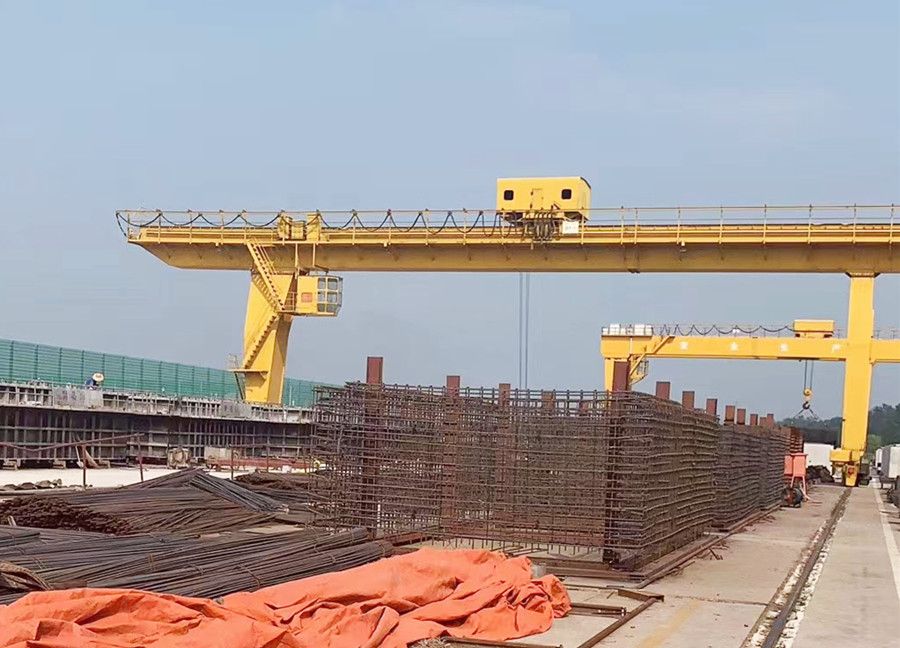 福州起重機(jī)械、天車、吊機(jī)-L型門式起重機(jī)、龍門吊