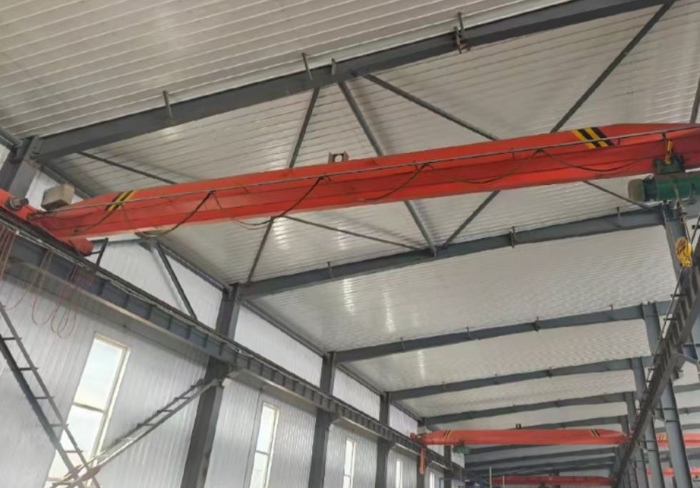 LDA型電動單梁起重機(jī)-信陽起重機(jī)公司