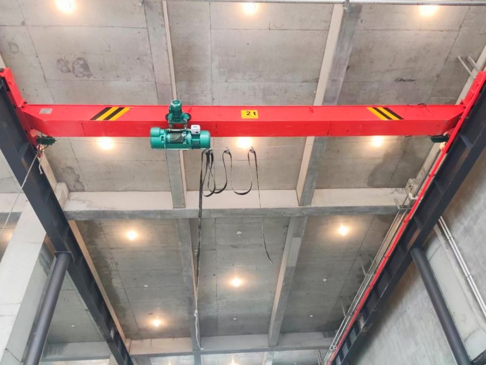 歐式起重機(jī)、低凈空起重機(jī)、LDX電動(dòng)單梁起重機(jī)、歐式吊機(jī)、天車