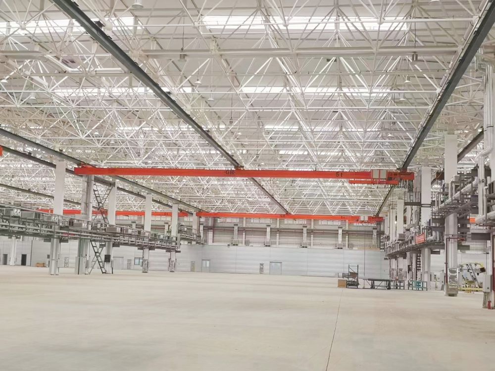 起重機(jī)、飛機(jī)維修場(chǎng)多支點(diǎn)大跨度起重機(jī)設(shè)計(jì)制造、安裝維修