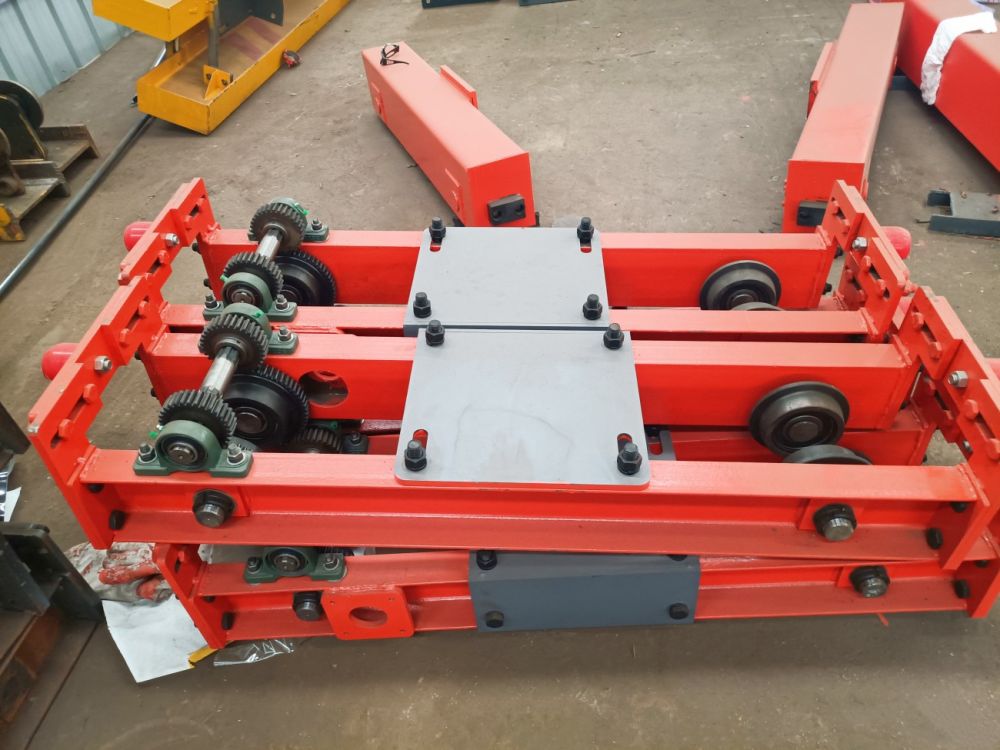 起重機(jī)端梁、大車運行機(jī)構(gòu)、大車行走車輪組廠家銷售、安裝