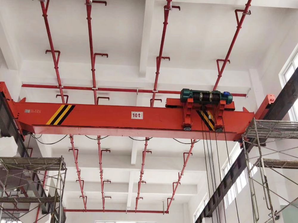 歐式新型起重機(jī)、天車、吊機(jī)-LDP型低凈空單梁起重機(jī)