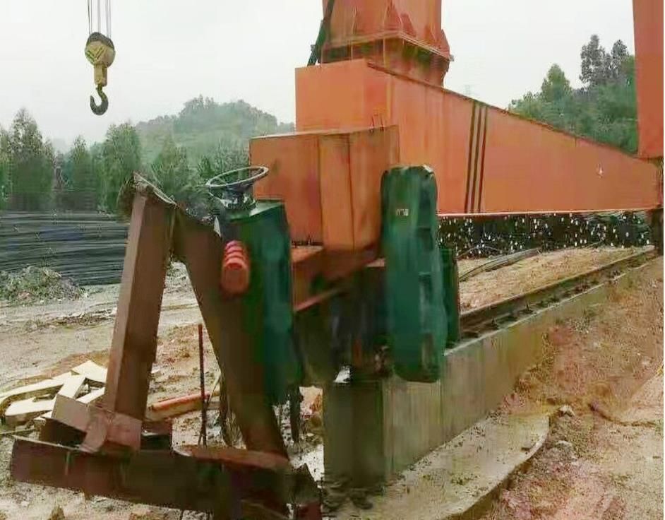 大風為什么能把龍門吊吹翻？