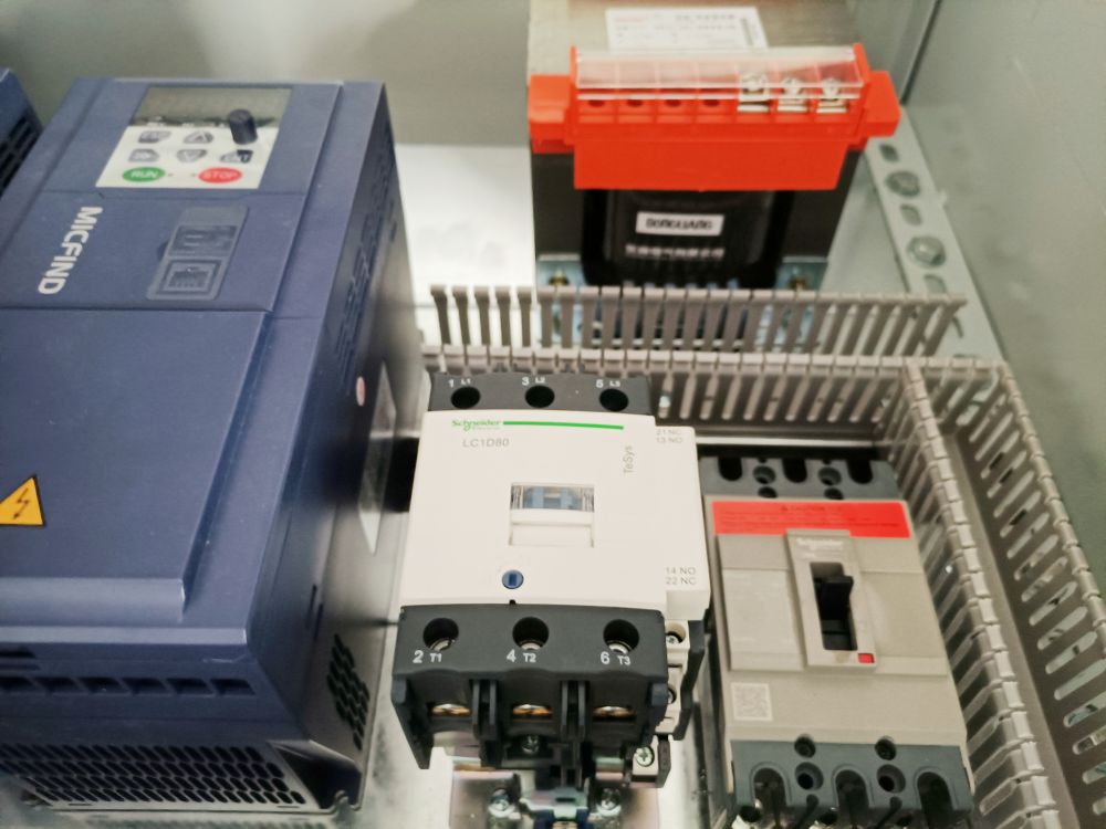 鷹潭起重電氣、重錘限位器、行程開(kāi)關(guān)廠家批發(fā)