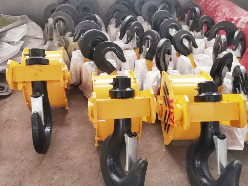 江蘇起重吊鉤、行車大鉤、遠(yuǎn)力吊鉤吊具廠家銷售
