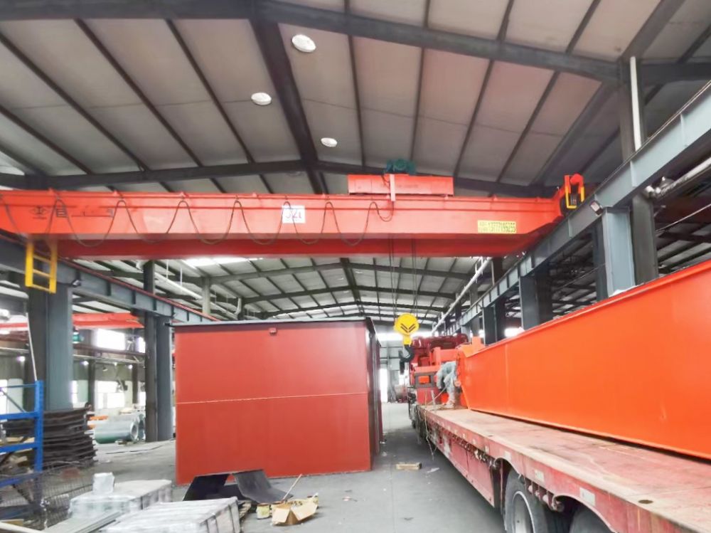 雙梁天車、雙梁吊機、LH型電動葫蘆雙梁橋式起重機