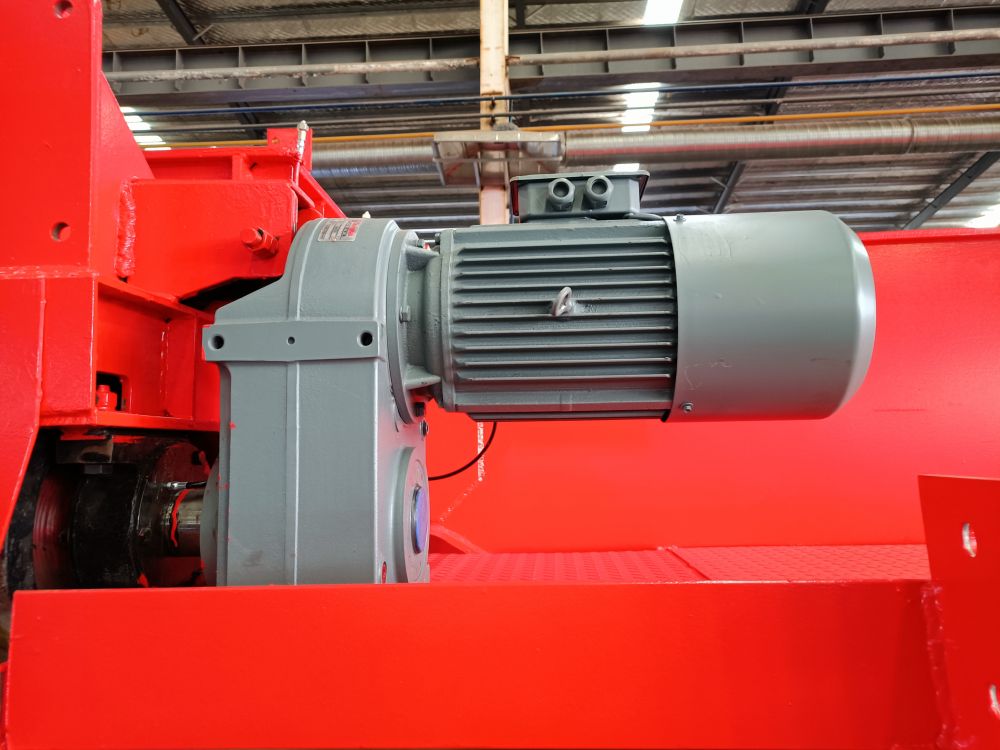 起重機(jī)減速機(jī)、起升運(yùn)行減速機(jī)、三合一減速器廠家、型號、價(jià)格及維修