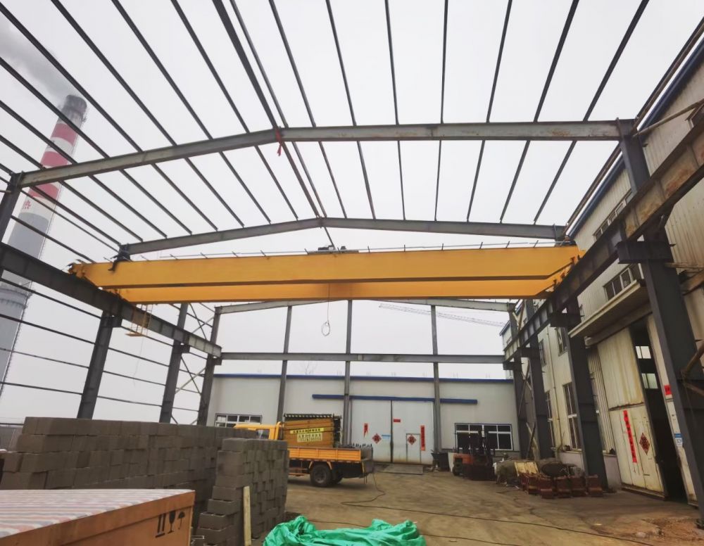 LH型電動(dòng)葫蘆雙梁橋式起重機(jī)、LH新型天車、吊機(jī)、航吊