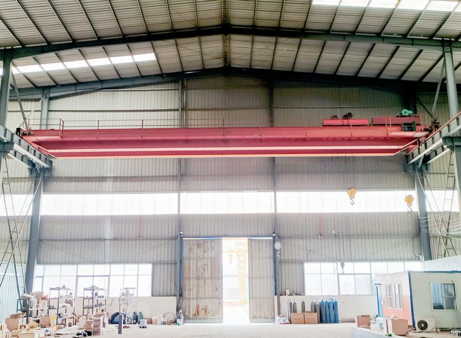 廣東廣州、佛山起重機械、LHE型雙鉤雙小車電動葫蘆雙梁橋式起重機