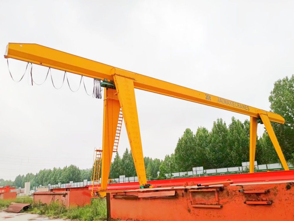 MH型電動(dòng)葫蘆單梁門(mén)式起重機(jī)（箱梁式）