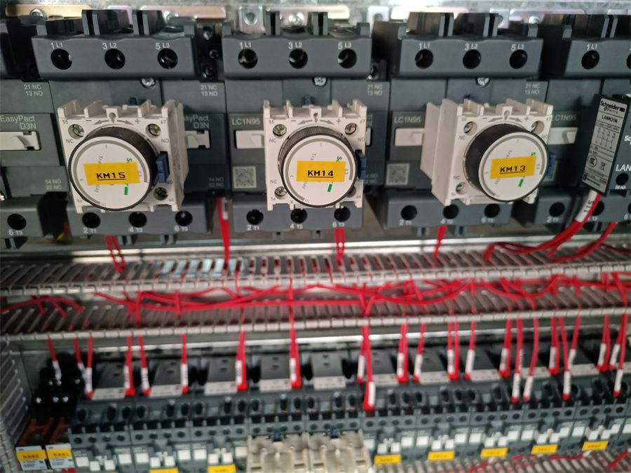 橋門式起重機成套電氣箱電器柜、PLC自動化編程