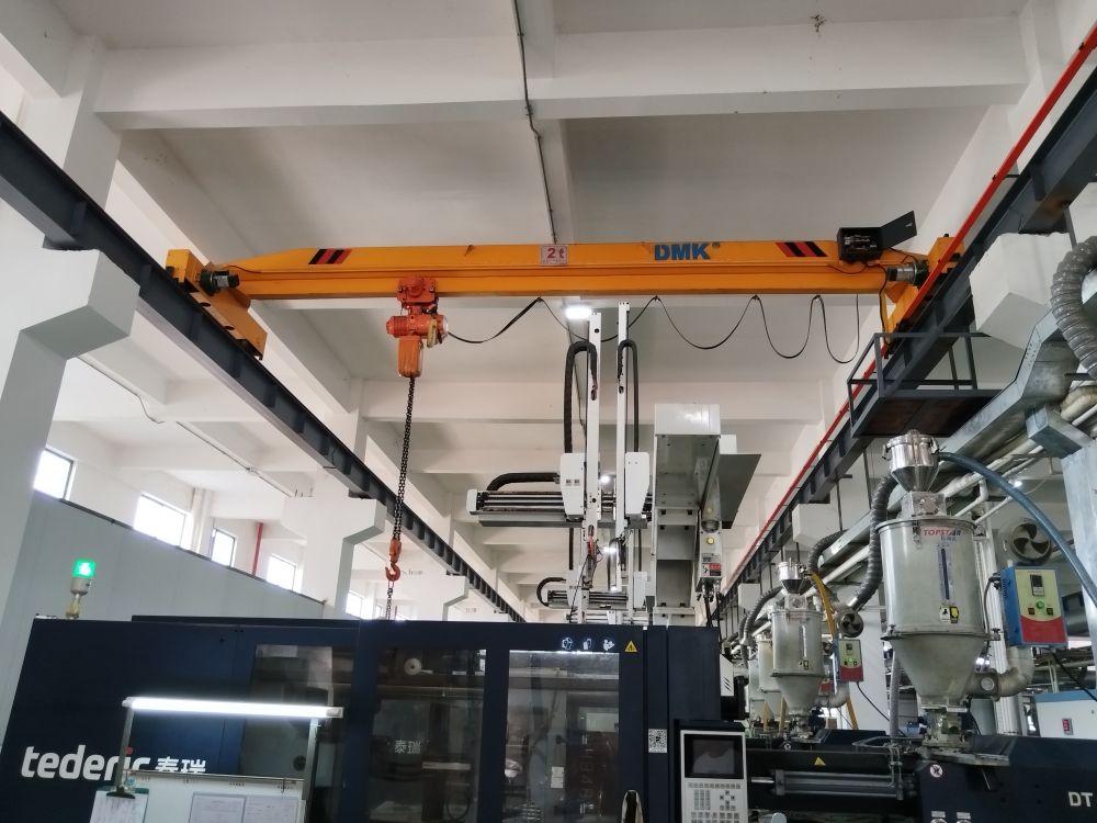 廣州花都起重機(jī)，LDA型電動(dòng)單梁起重機(jī)