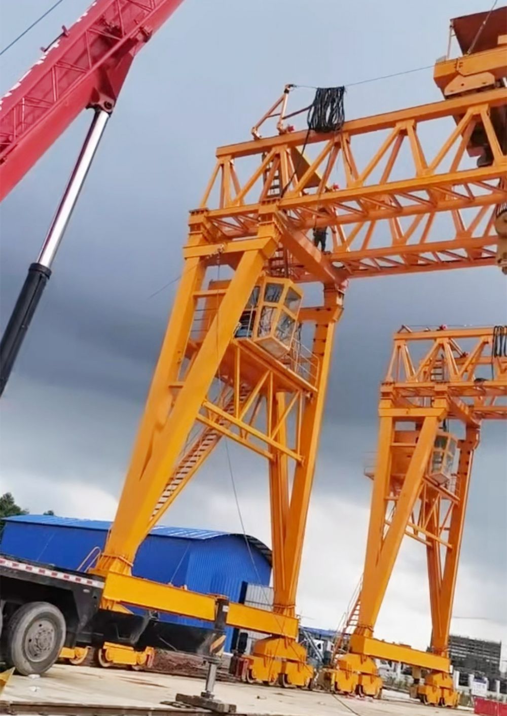 龍門(mén)吊安裝維修.jpg